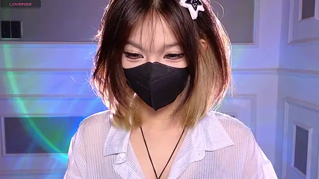      Panda      online show from May 2026 10:05:01 PM