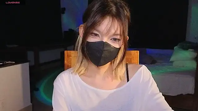      Panda      online show from April 2026 07:38:02 PM