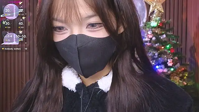      Panda      online show from December 2025 05:06:02 PM