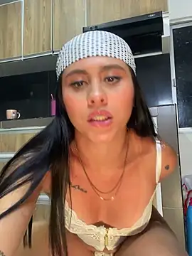 LuluMonroe Eup online show from October 2025 02:55:01 AM