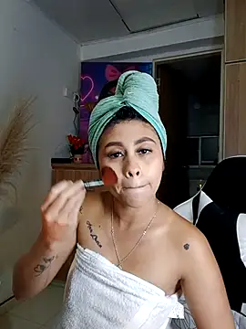 LuluMonroe Eup online show from May 2026 12:48:01 AM