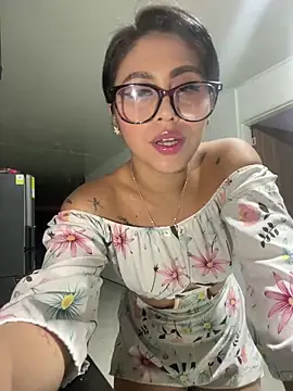 LuluMonroe Eup online show from March 2026 02:13:02 AM