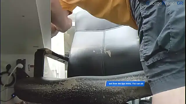 Snapshot of GeorgeGreece2025 chatting on October 2025 01:54:02 PM GeorgeGreece2025 online show from October 2025 01:54:02 PM