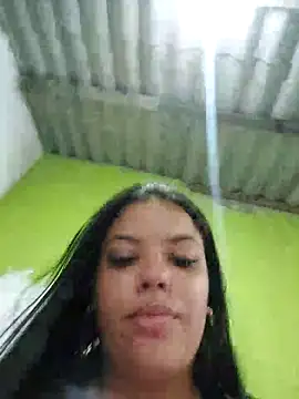 biancaalvess online show from April 2026 08:01:01 PM