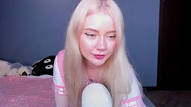 Lillie Berry online show from May 2026 05:11:02 AM