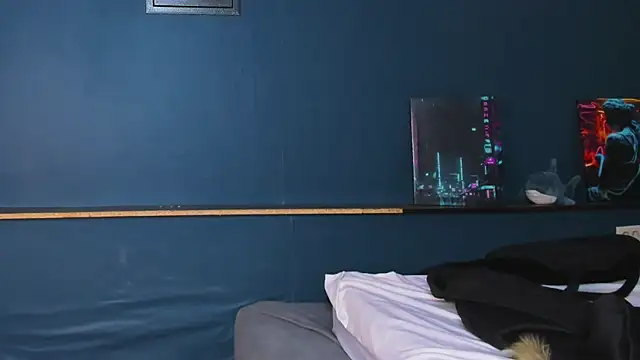 Lillie Berry online show from April 2026 04:19:01 AM