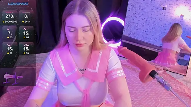 Lillie Berry online show from December 2025 04:48:02 AM