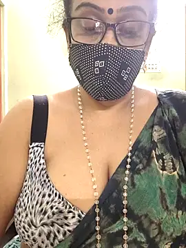 sweet-lotus online show from November 2025 09:03:01 AM