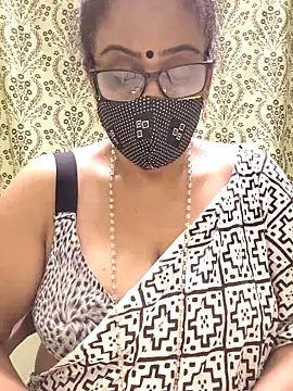 sweet-lotus online show from October 2025 06:20:01 PM