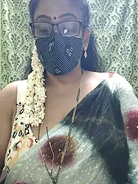 sweet-lotus online show from October 2025 05:21:01 PM