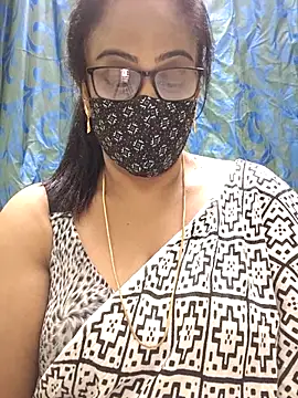 sweet-lotus online show from April 2026 06:57:01 PM