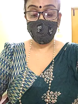 sweet-lotus online show from November 2025 05:00:02 AM