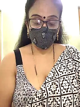 sweet-lotus online show from December 2025 03:28:02 AM