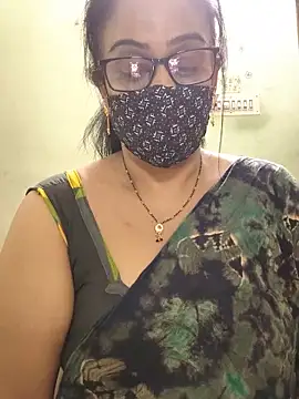 Snapshot of sweet-lotus chatting on May 2026 05:31:02 AM sweet-lotus online show from May 2026 05:31:02 AM