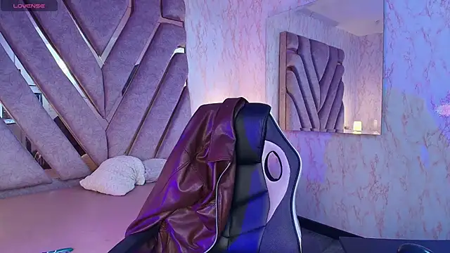 redd pandaa online show from April 2026 03:41:01 AM