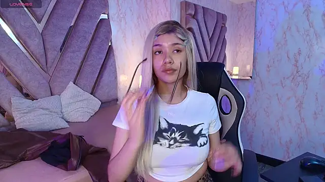 redd pandaa online show from April 2026 03:58:02 AM