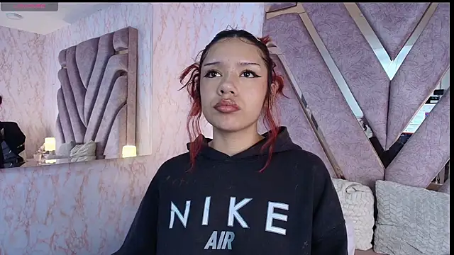 redd pandaa online show from December 2025 02:33:01 AM