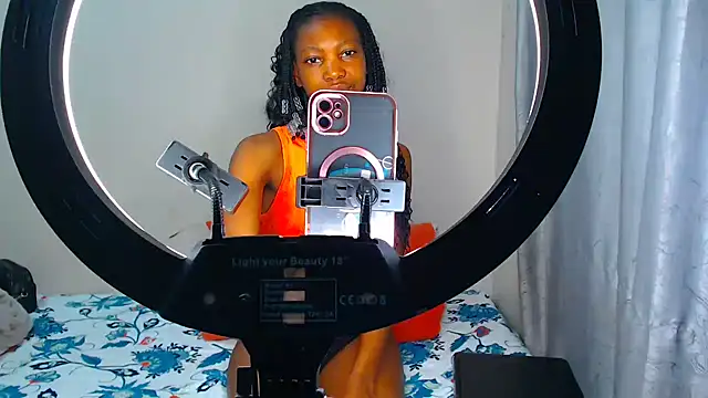 JuicyAdiction online show from July 2026 02:03:01 PM