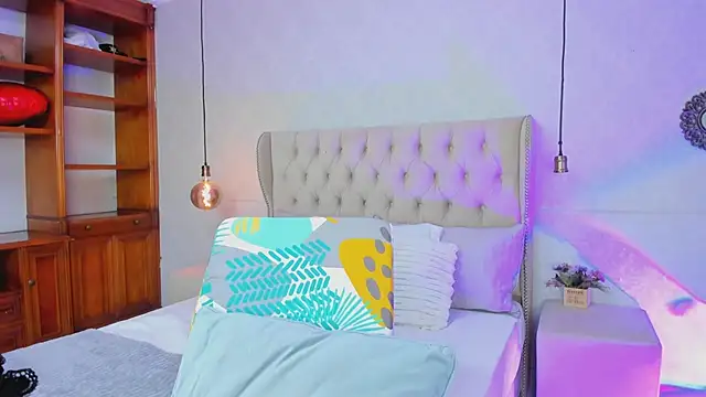 Tatihornyy online show from February 2026 11:31:02 AM