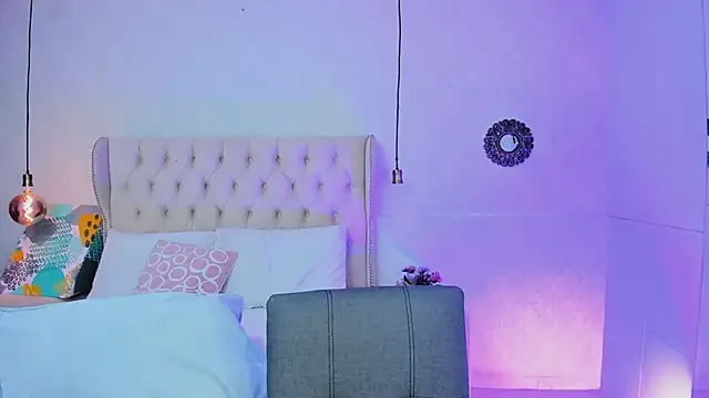 Tatihornyy online show from February 2026 11:34:01 AM