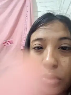 lupittta online show from October 2025 05:25:03 PM