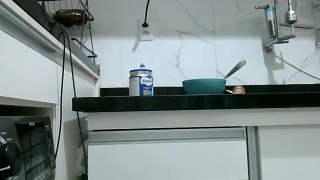 misticamey online show from February 2026 11:10:02 AM