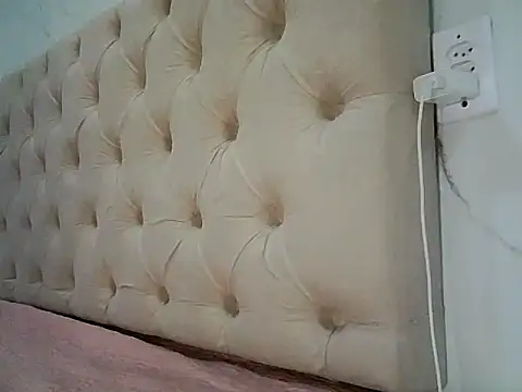 misticamey online show from January 2026 07:25:02 AM