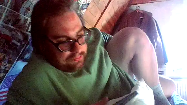 chubbyDavid1998 online show from October 2025 12:17:02 PM