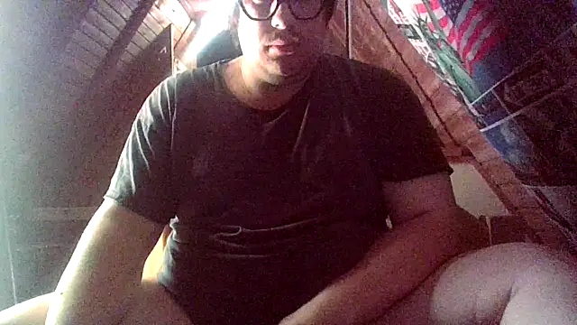 chubbyDavid1998 online show from October 2025 04:03:01 PM