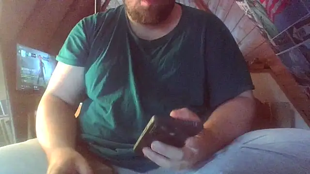 chubbyDavid1998 online show from September 2025 11:54:02 AM