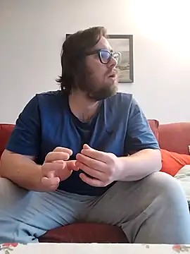 chubbyDavid1998 online show from December 2025 01:02:02 PM