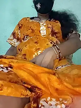 Snapshot of Hotty-Monaa chatting on September 2025 05:03:02 PM Hotty-Monaa online show from September 2025 05:03:02 PM