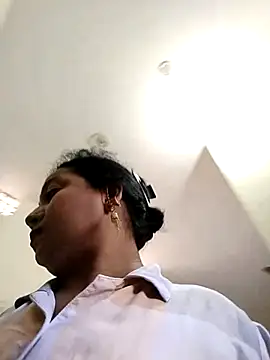 Cute-Janvi20 online show from October 2025 08:11:02 AM
