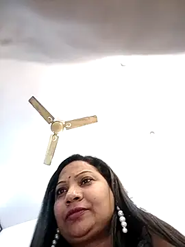 Cute-Janvi20 online show from November 2025 07:25:02 PM