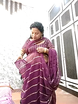Cute-Janvi20 online show from October 2025 04:53:02 PM