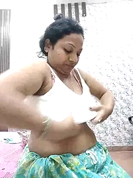 Cute-Janvi20 online show from October 2025 07:31:02 AM