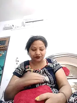 Snapshot of Cute-Janvi20 chatting on April 2026 05:48:02 PM Cute-Janvi20 online show from April 2026 05:48:02 PM