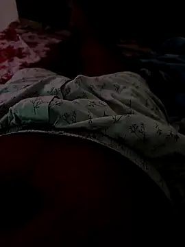 Snapshot of YoniTantraIndia chatting on October 2025 06:20:01 PM YoniTantraIndia online show from October 2025 06:20:01 PM