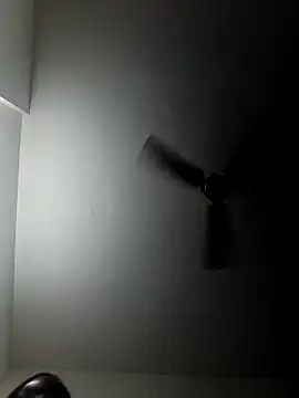 Snapshot of YoniTantraIndia chatting on September 2025 05:51:02 PM YoniTantraIndia online show from September 2025 05:51:02 PM