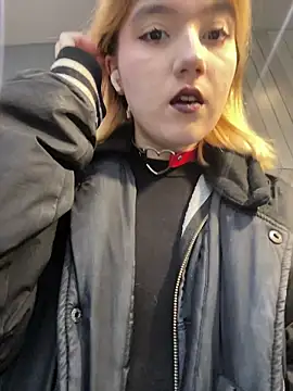 Snapshot of Cherry___Blossom chatting on November 2025 11:15:01 AM Cherry Blossom online show from November 2025 11:15:01 AM