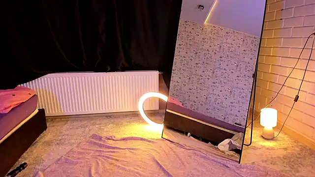 Anjela Botton online show from February 2026 06:30:01 PM