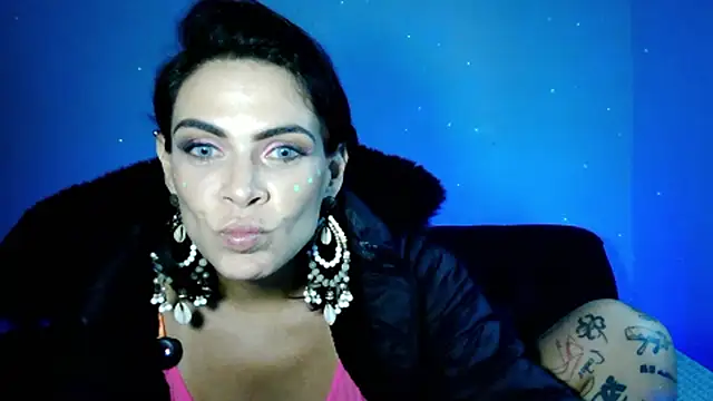 Veronnaink online show from May 2026 08:18:02 PM
