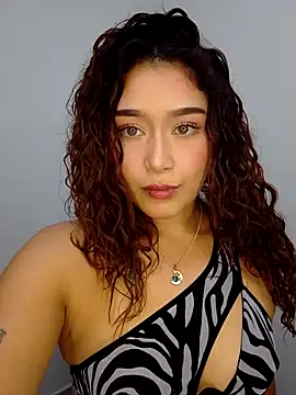LilithAmber11 online show from October 2025 11:27:01 PM