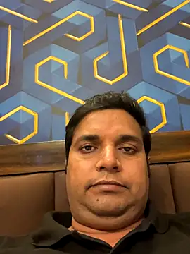 jucydick010887 online show from December 2025 11:42:02 AM