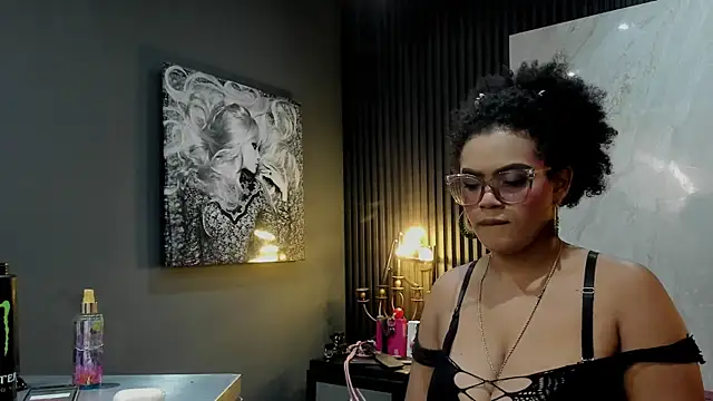 AlliceJelany online show from February 2026 07:24:01 PM