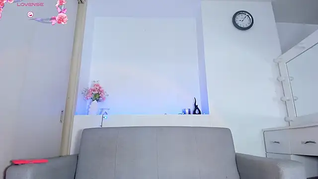 Alykass online show from December 2025 02:08:02 PM