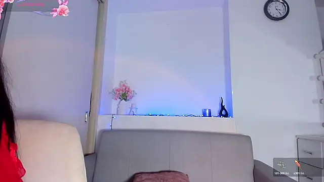 Snapshot of Alykass chatting on November 2025 08:24:01 PM Alykass online show from November 2025 08:24:01 PM