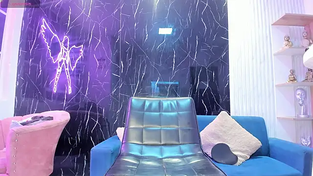 Nini Beyker online show from March 2026 12:06:01 PM