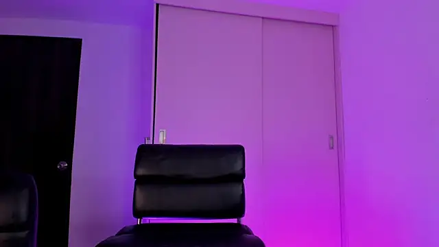 Snapshot of _Alicerosee chatting on November 2025 10:43:02 PM Alicerosee online show from November 2025 10:43:02 PM