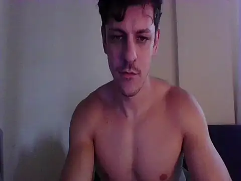 braziliangoodboy online show from March 2026 07:19:01 PM